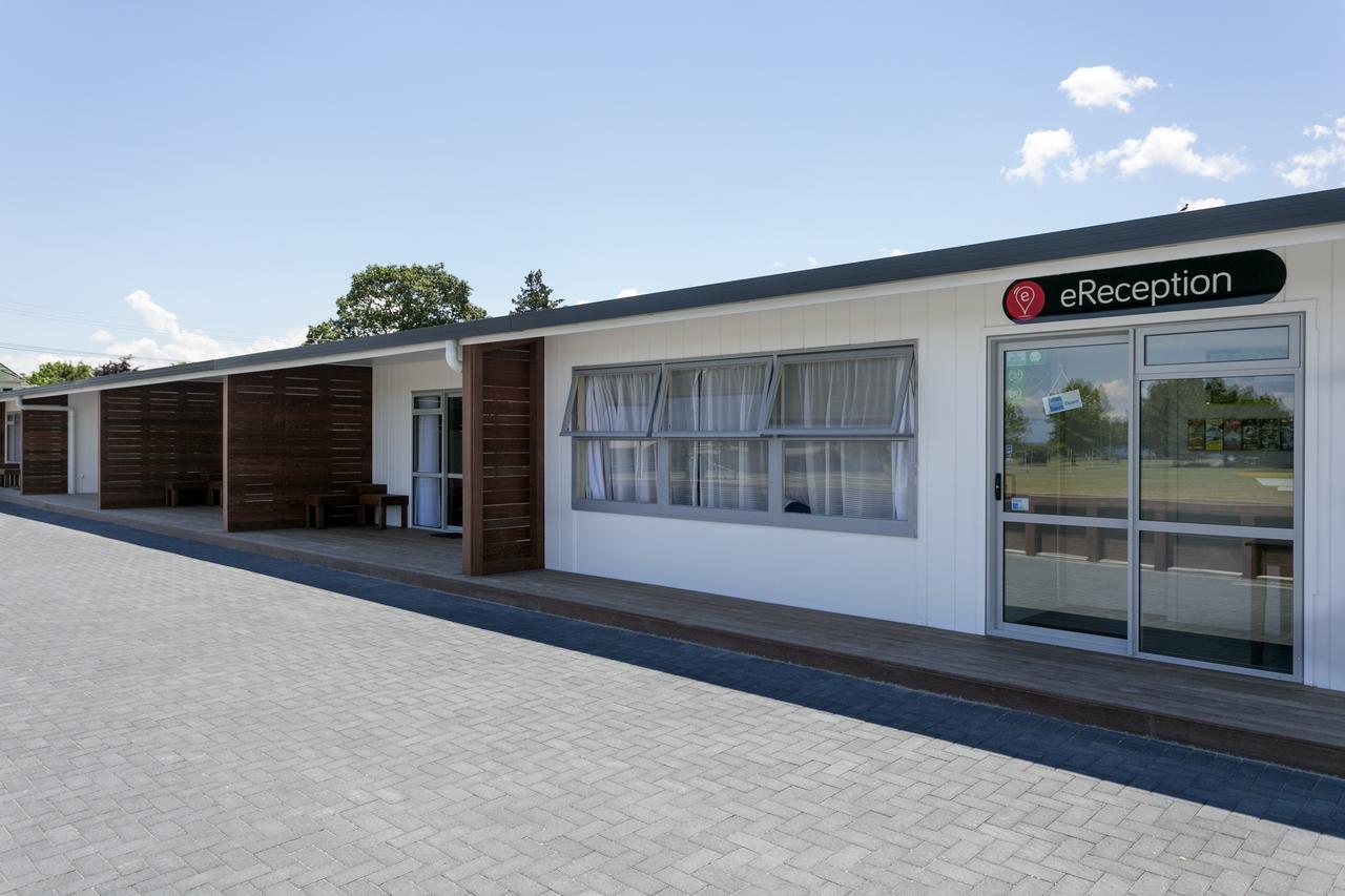 Emotel Taupo Exterior foto